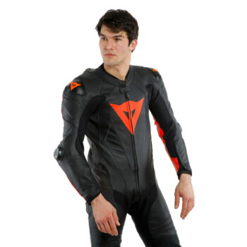 60H3LJ_DAINESE21M.00004FR_SN005751_CLOSEUP05-1920x0_FCQ1Z7